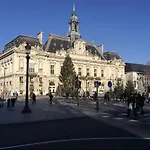 Casa de Férias Fritz Proche Gare Sncf De Tours, Bus Et Taxi