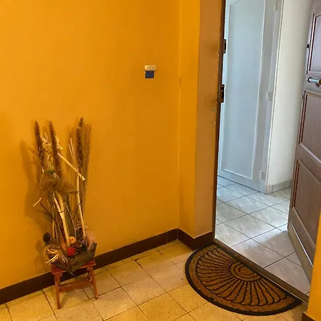 Fritz Proche Gare Sncf De Tours, Bus Et Taxi