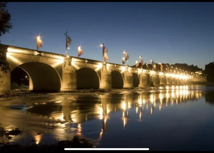Дом отдыха Fritz Proche Gare Sncf De Tours, Bus Et Taxi *
