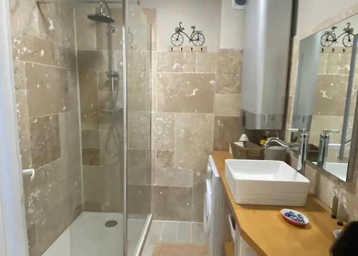 Дом отдыха Fritz Proche Gare Sncf De Tours, Bus Et Taxi Тур