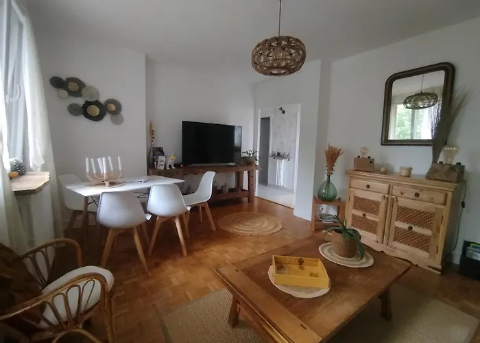 Semesterbostad Fritz Proche Gare Sncf De Tours, Bus Et Taxi