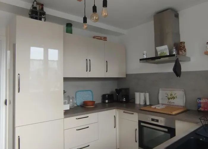 Fritz Proche Gare Sncf De Tours, Bus Et Taxi Tours