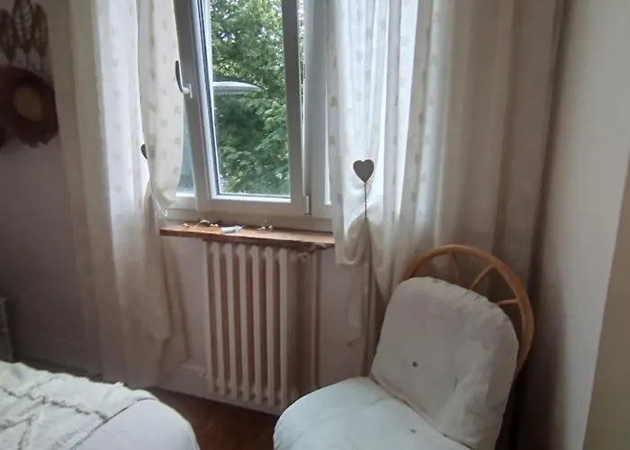 Fritz Proche Gare Sncf De Tours, Bus Et Taxi Semesterbostad *